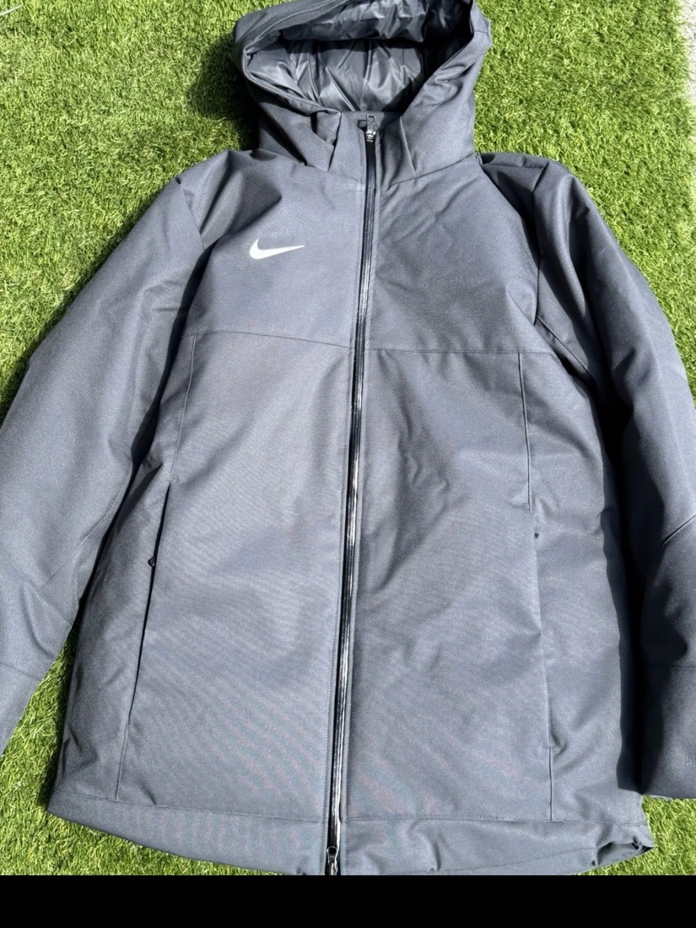 Nike Men’s Duck Down 550 Fill Team Parka Storm Fit DJ6526-060 Anthracite M-XL